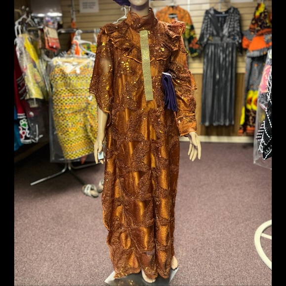 Gorgeous two pieces dress - Picture 5 of 6